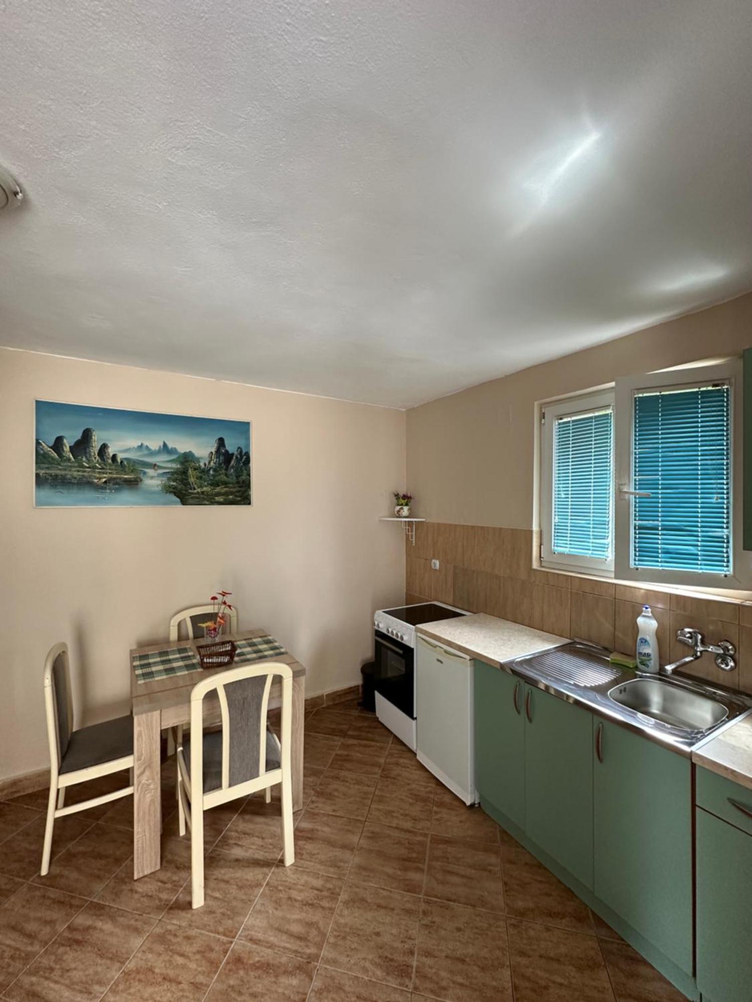 Apartman Nina Рисан Экстерьер фото